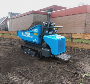 Zwaar grondverzet met behulp van specialistische machines - Hoveniersbedrijf C.K. van Mourik Buurmalsen, West-Betuwe, Buren, Tiel, Beusichem, Culemborg, Meteren, Tricht, Deil, Asch, Zoelen, Zoelmond, Avezaath, Erichem, Geldermalsen,