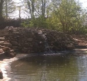 Waterval in aanbouw  - Hoveniersbedrijf C.K. van Mourik